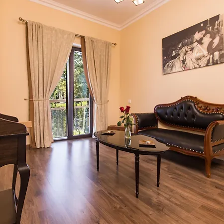 Theatro Odysseon Hotel