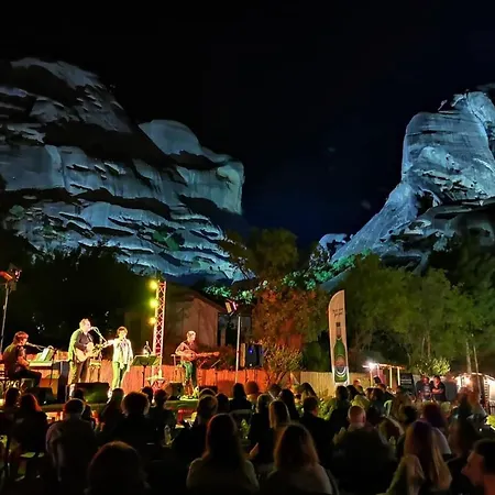 Ξενοδοχείο Theatro Odysseon Καλαμπάκα