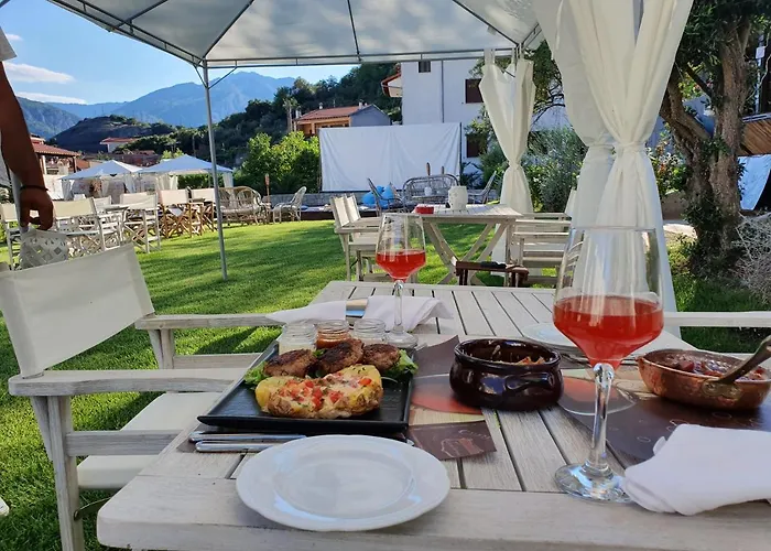 מלון Theatro Odysseon