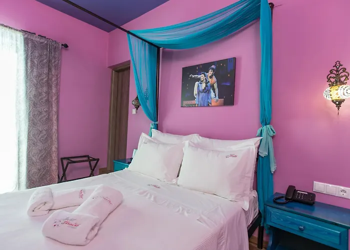 מלון Theatro Odysseon קאלאבאקה