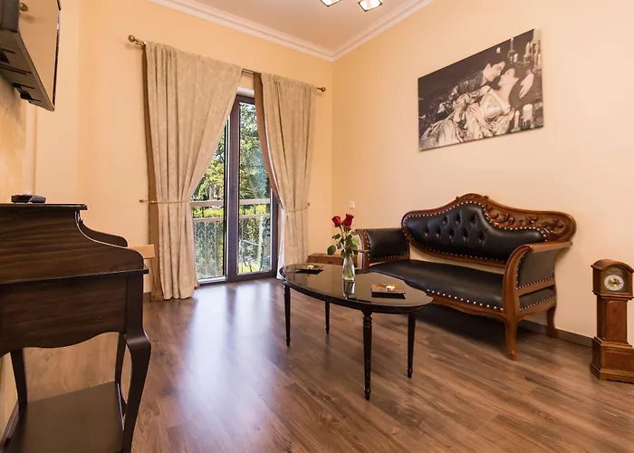 Theatro Odysseon מלון