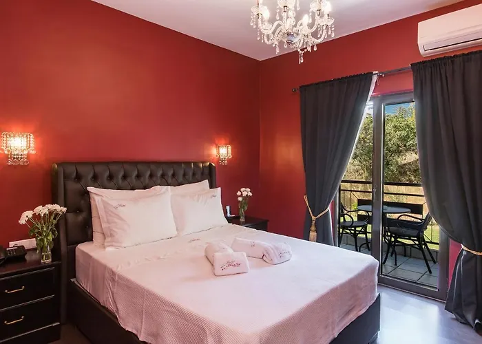 מלון Theatro Odysseon